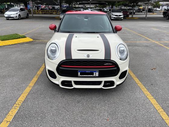 MINI COOPER 2.0 JOHN COOPER WORKS 16V TURBO GASOLINA 2P AUTOMATICO MINI COOPER 2.0 JOHN COOPER WORKS 16V TURBO GASOLINA 2P AUTOMATICO